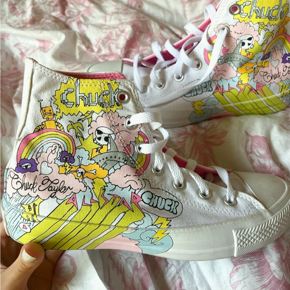 converse chuck taylors disney x notebook